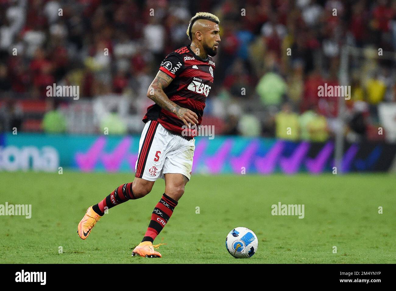 Rio de Janeiro, Brésil, 9 août 2022. Le joueur de football Arturo Vidal de Flamengo, pendant le jeu Flamengo vs Corinthiens, pour la coupe Libertadpores, Banque D'Images