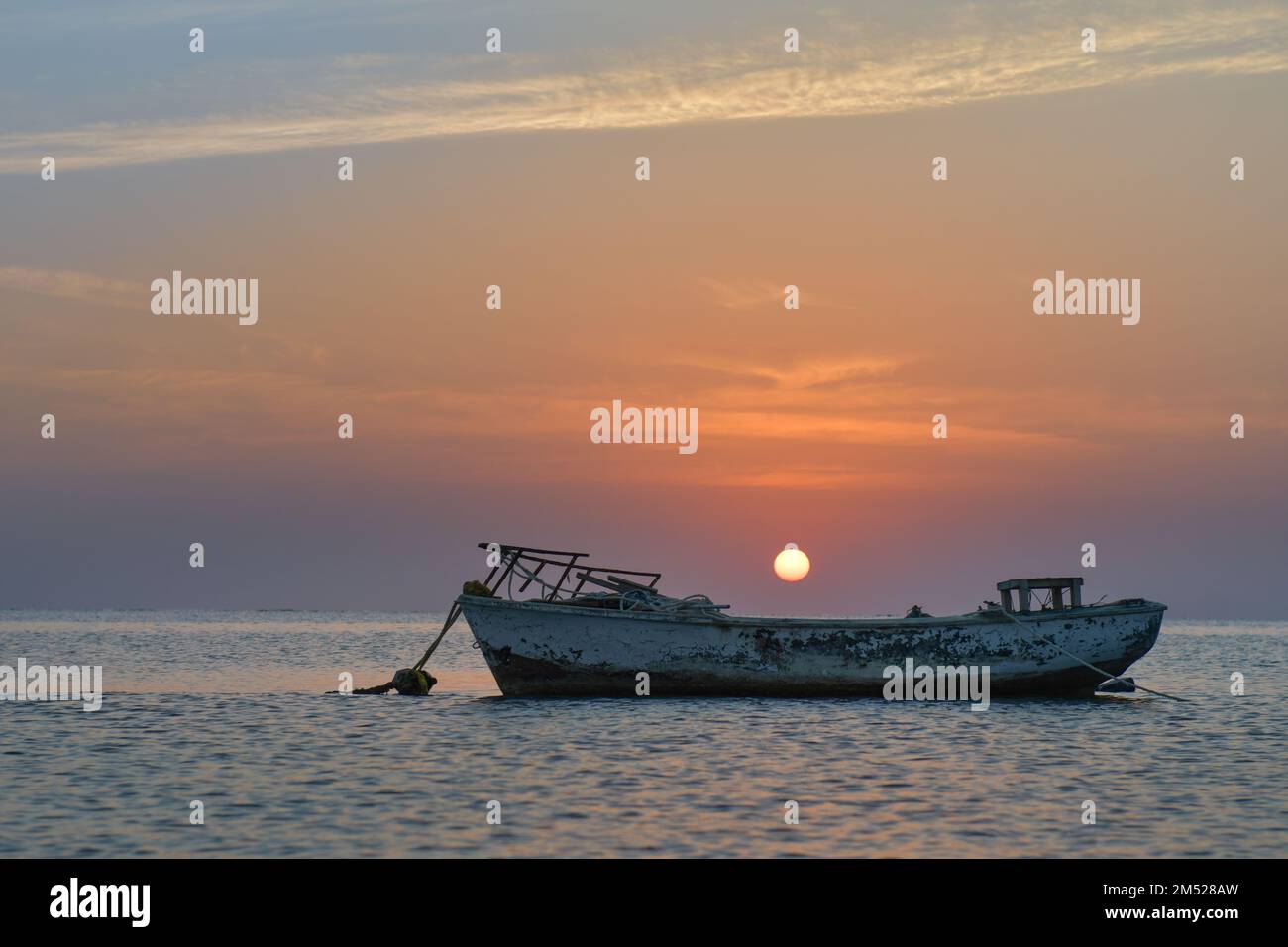 Coucher de soleil et lever de soleil sur la plage Banque D'Images