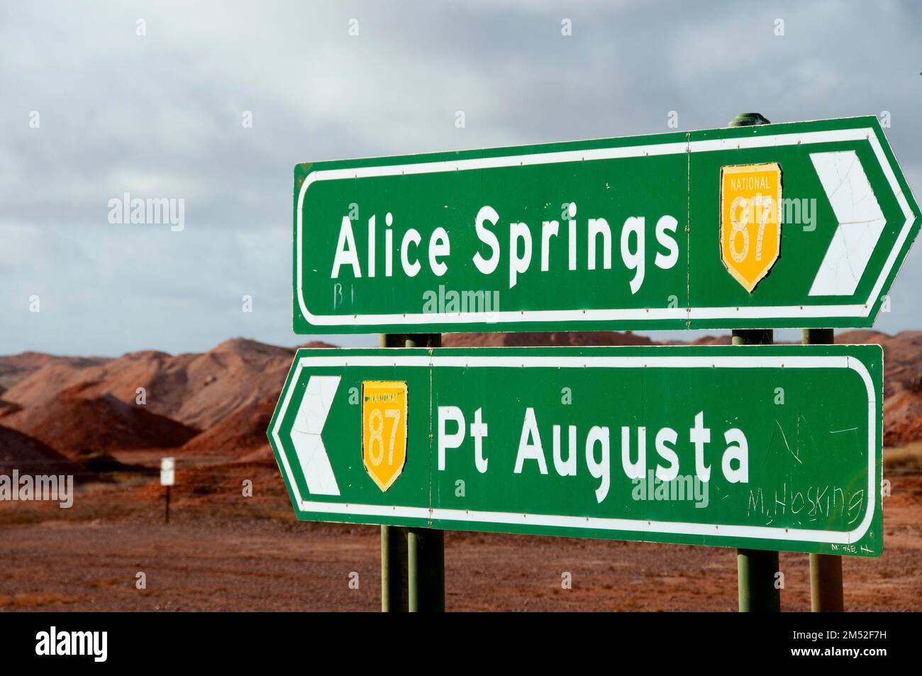 Stuart Highway directions - Australie méridionale Banque D'Images