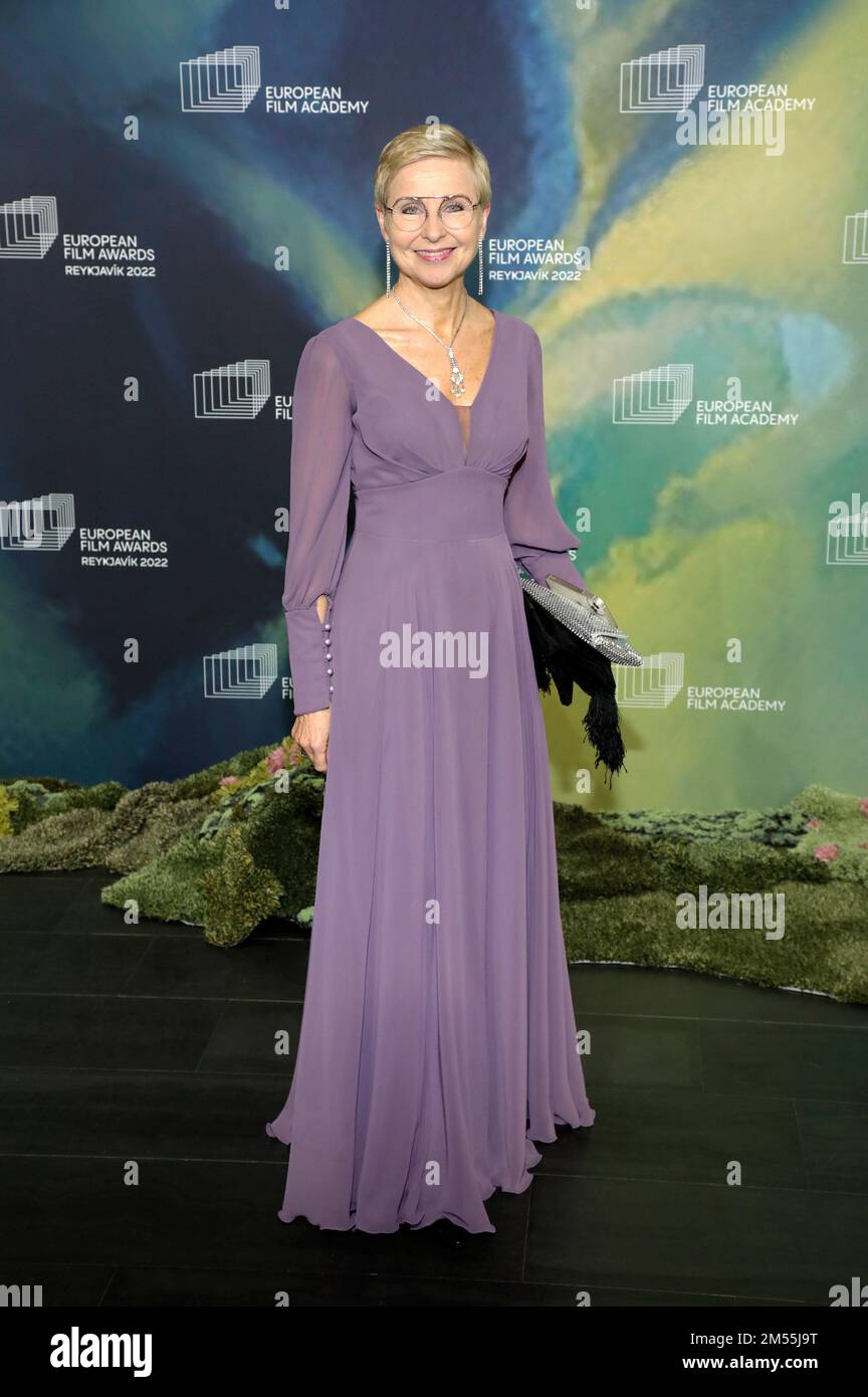 Susan Newman Baudais assiste aux Prix du film européen 35th 2022 à la salle de conférence et de concert Harpa sur 10 décembre 2022 à Reykjavik, Islande. Banque D'Images