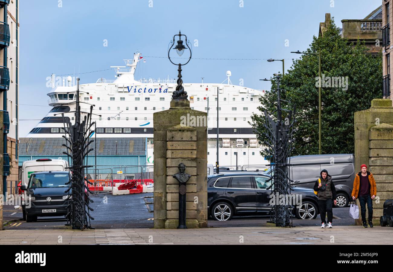 MS Victoria ferry commodation pour les réfugiés ukrainiens vu par la passerelle. Leith Docks, Édimbourg, Scotlan, Royaume-Uni Banque D'Images