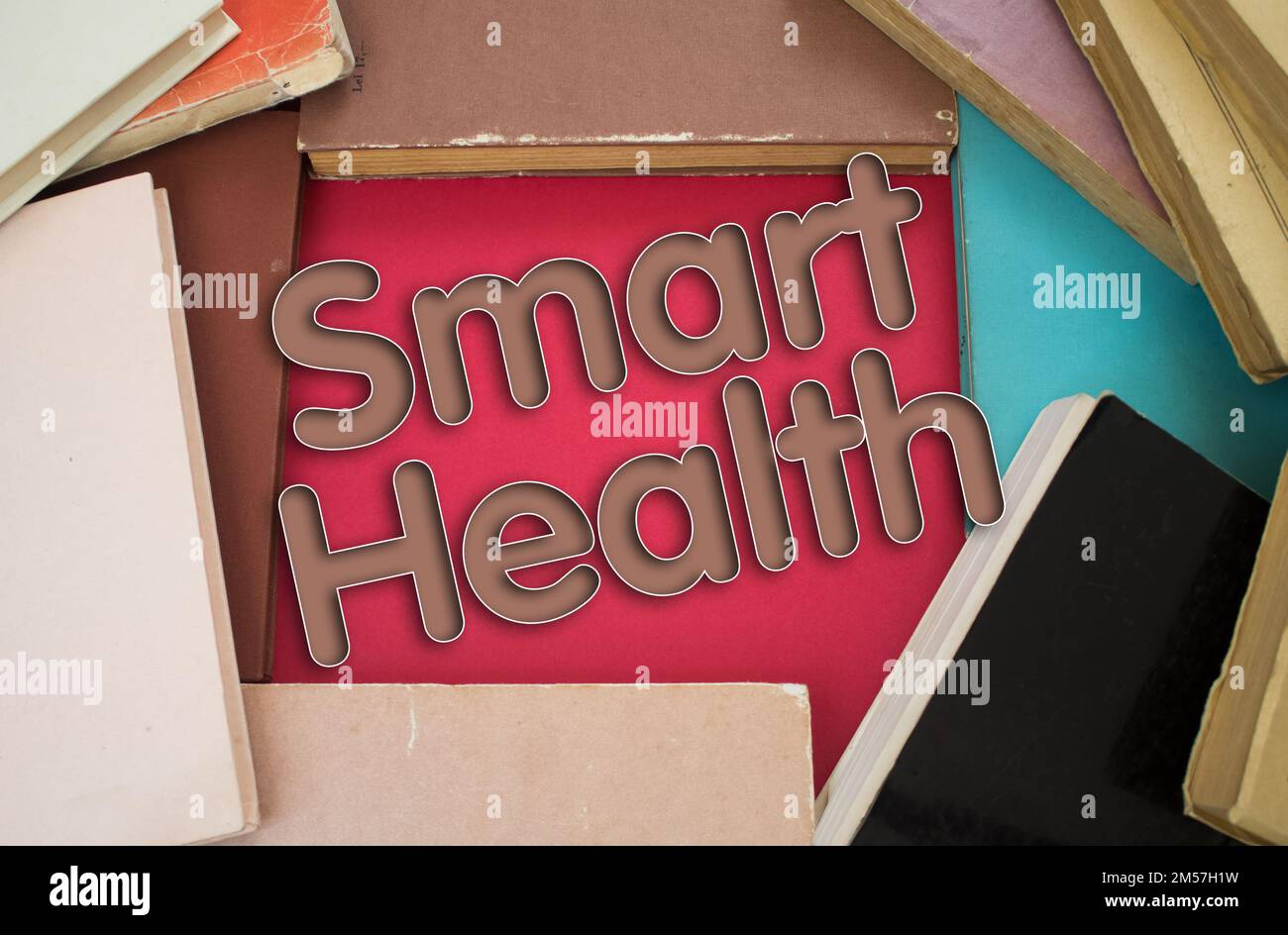 Smart Health mot dans le livre ouvert avec vintage, des motifs naturels vieux modèle de papier antique. Banque D'Images