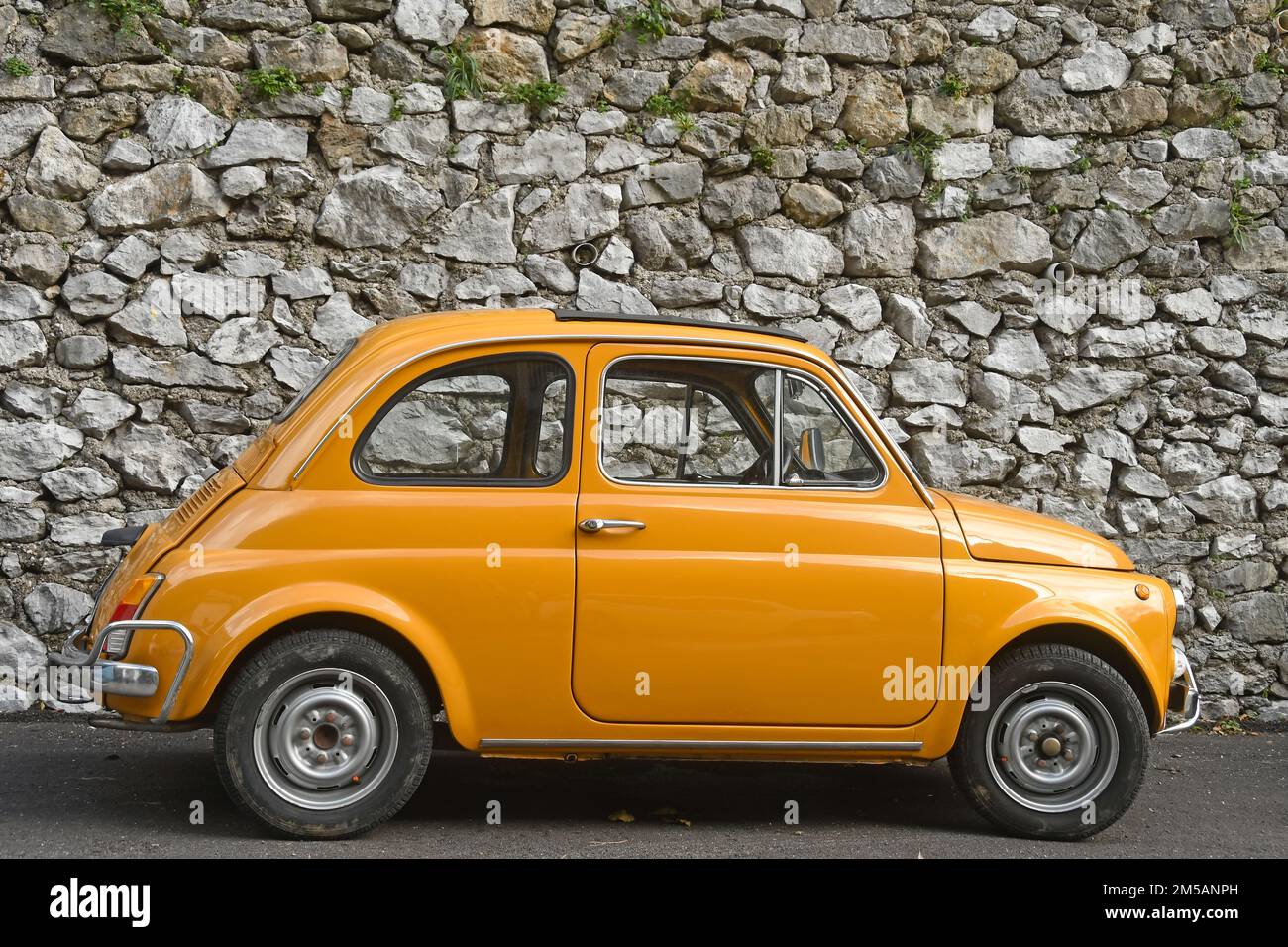 Fiat 500, voiture classique, Italie Banque D'Images