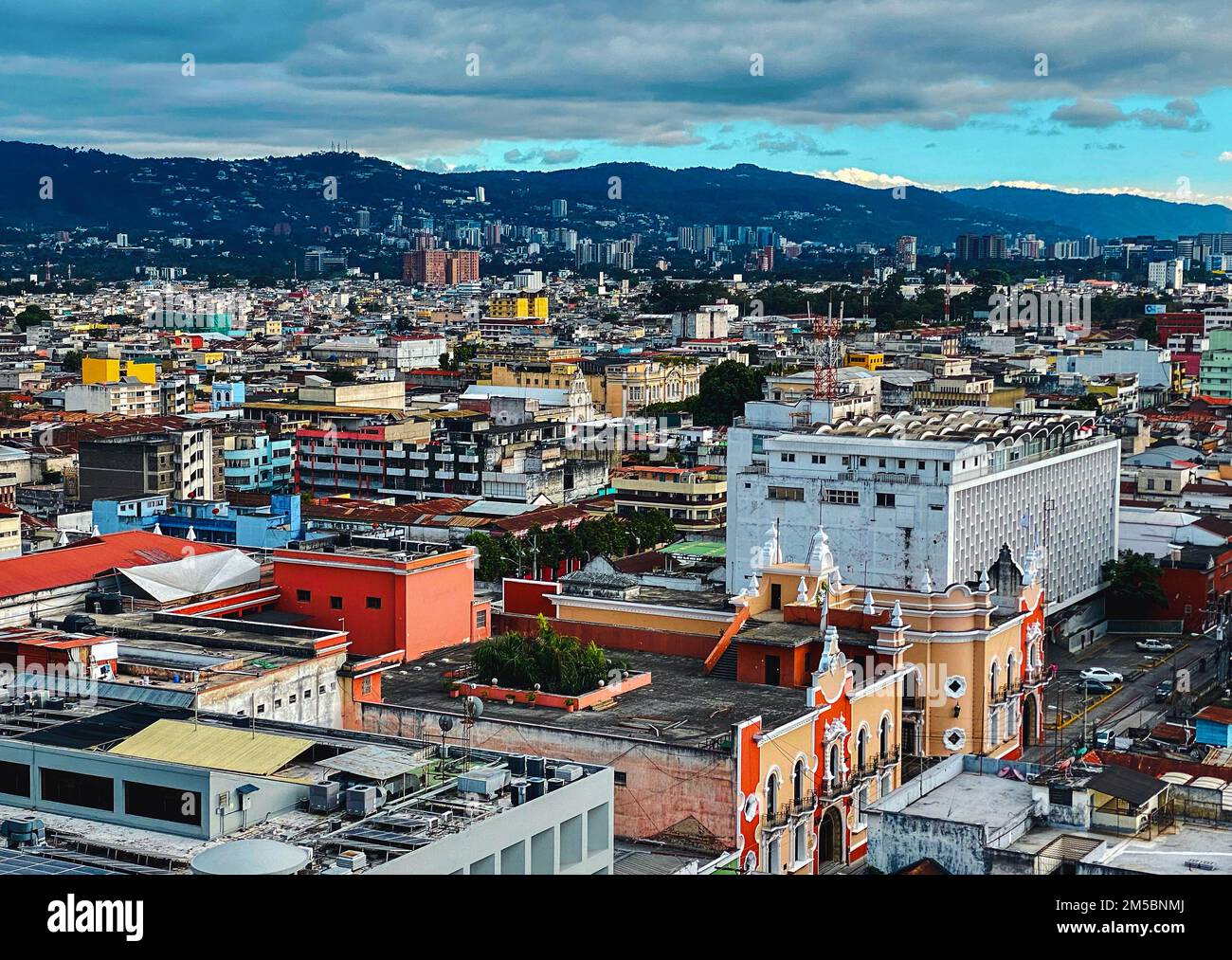 Vue sur la ville de Guatemala depuis son centre-ville, en direction du sud-est Banque D'Images