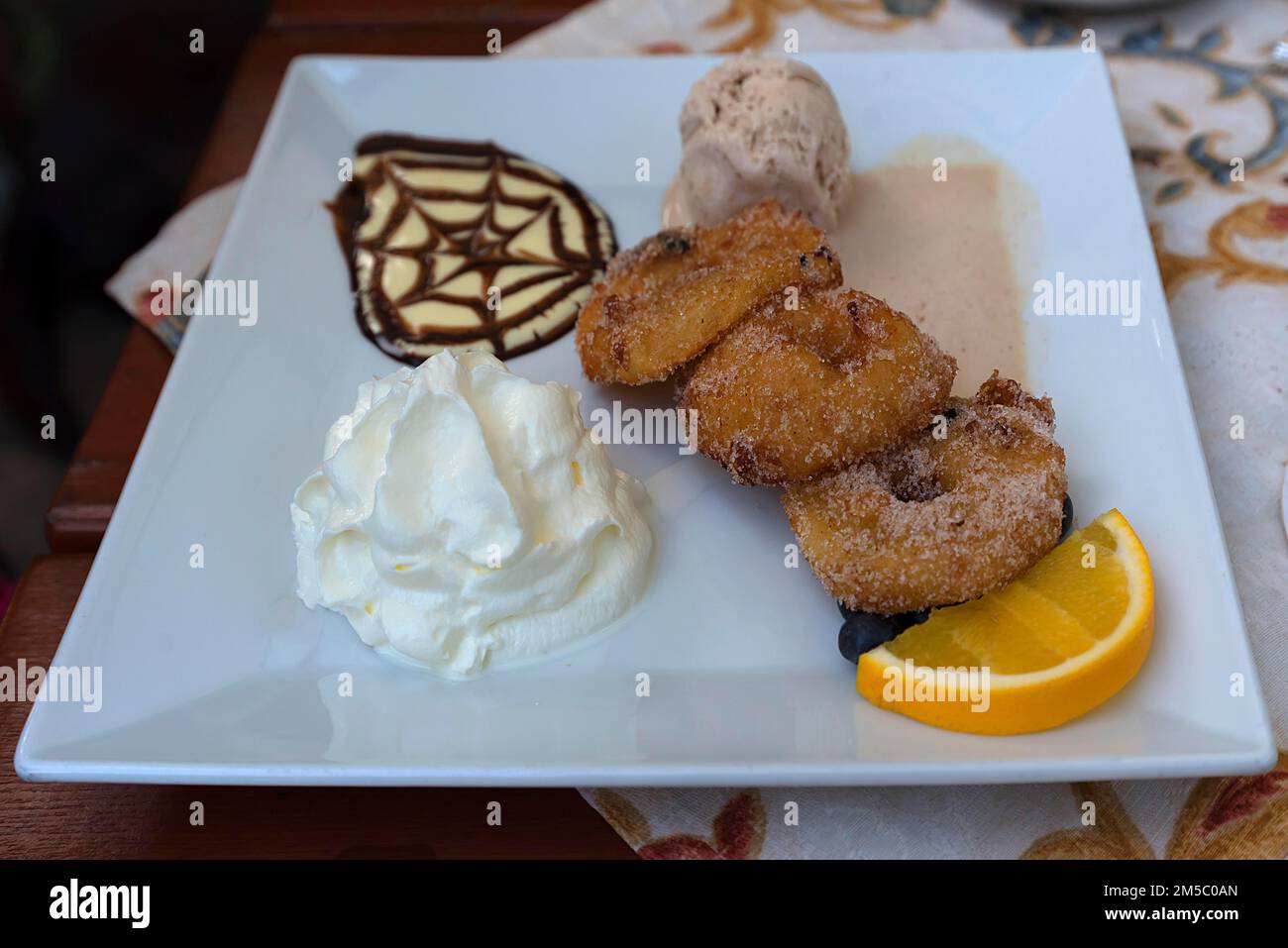 Beignets de pommes à la crème, Bavière, Allemagne Banque D'Images