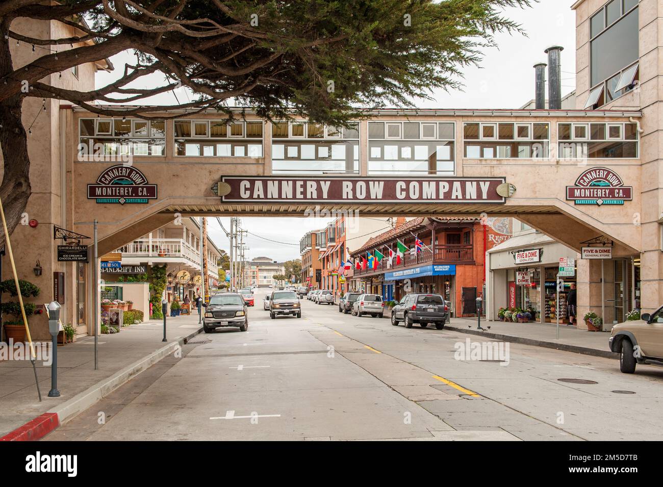 Historique Cannery Row à Monterey, CA rendu célèbre par les romans de John Steinbeck Banque D'Images