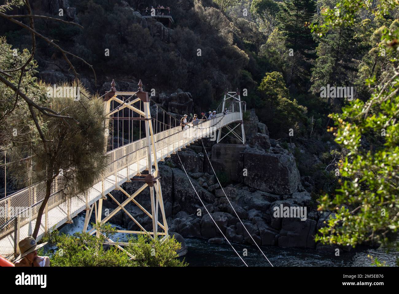Pont suspendu de Lexandra, Launceston, Tasmanie, Australie. Cela s'étend sur la rivière South Esk Banque D'Images