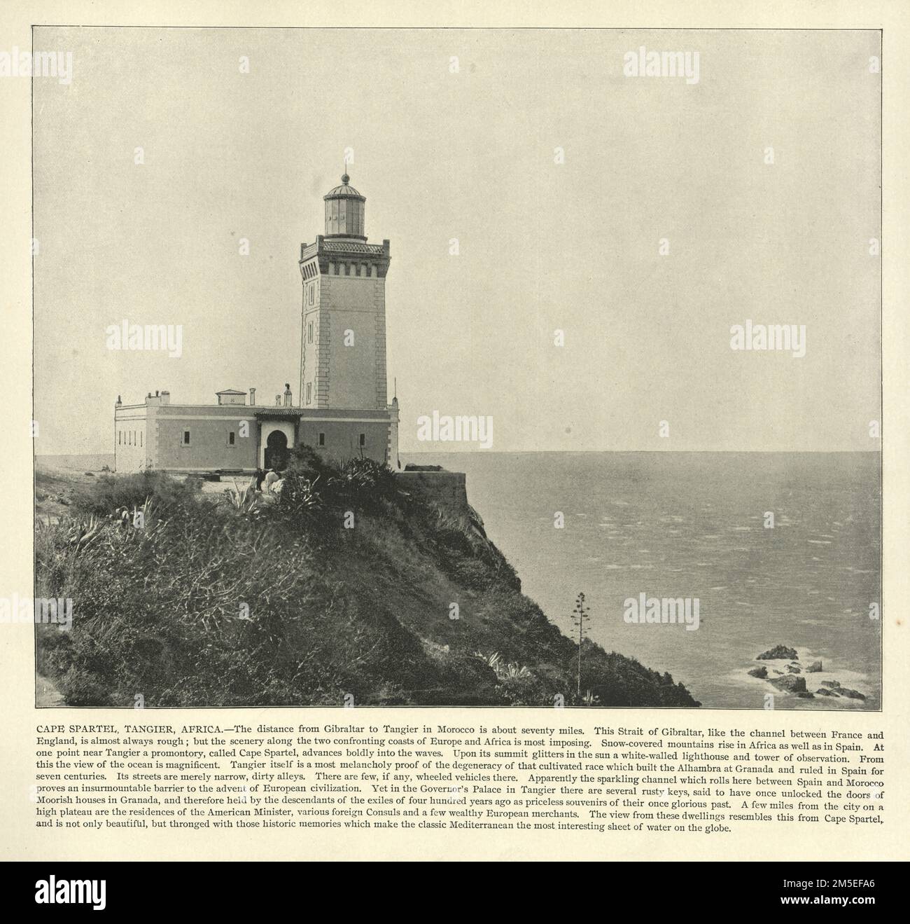 Photographie ancienne du phare de Cape Spartel, Tanger, à l'entrée du détroit de Gibraltar, 19th siècle Banque D'Images