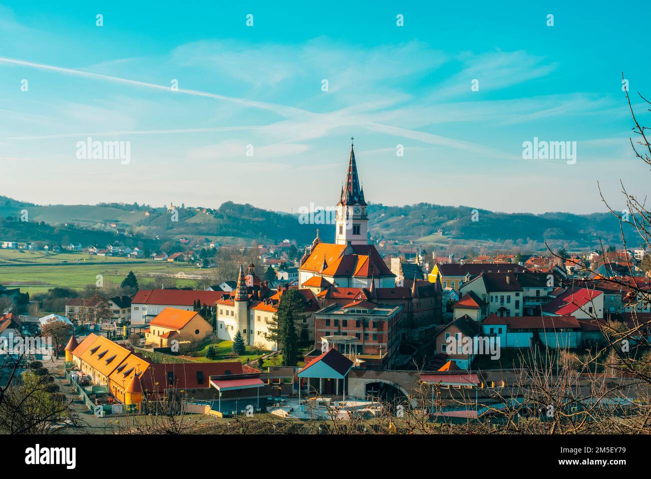 Vue panoramique sur le sanctuaire de Sainte Marie, Marija Bistrica, Croatie. Banque D'Images