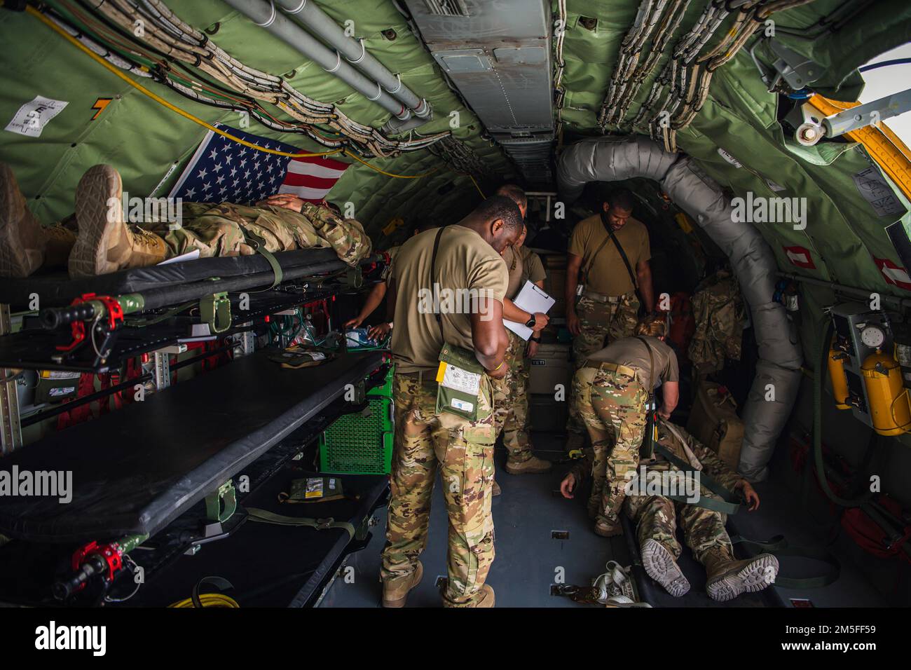 379th expeditionary aeromedical evacuation squadron Banque de ...