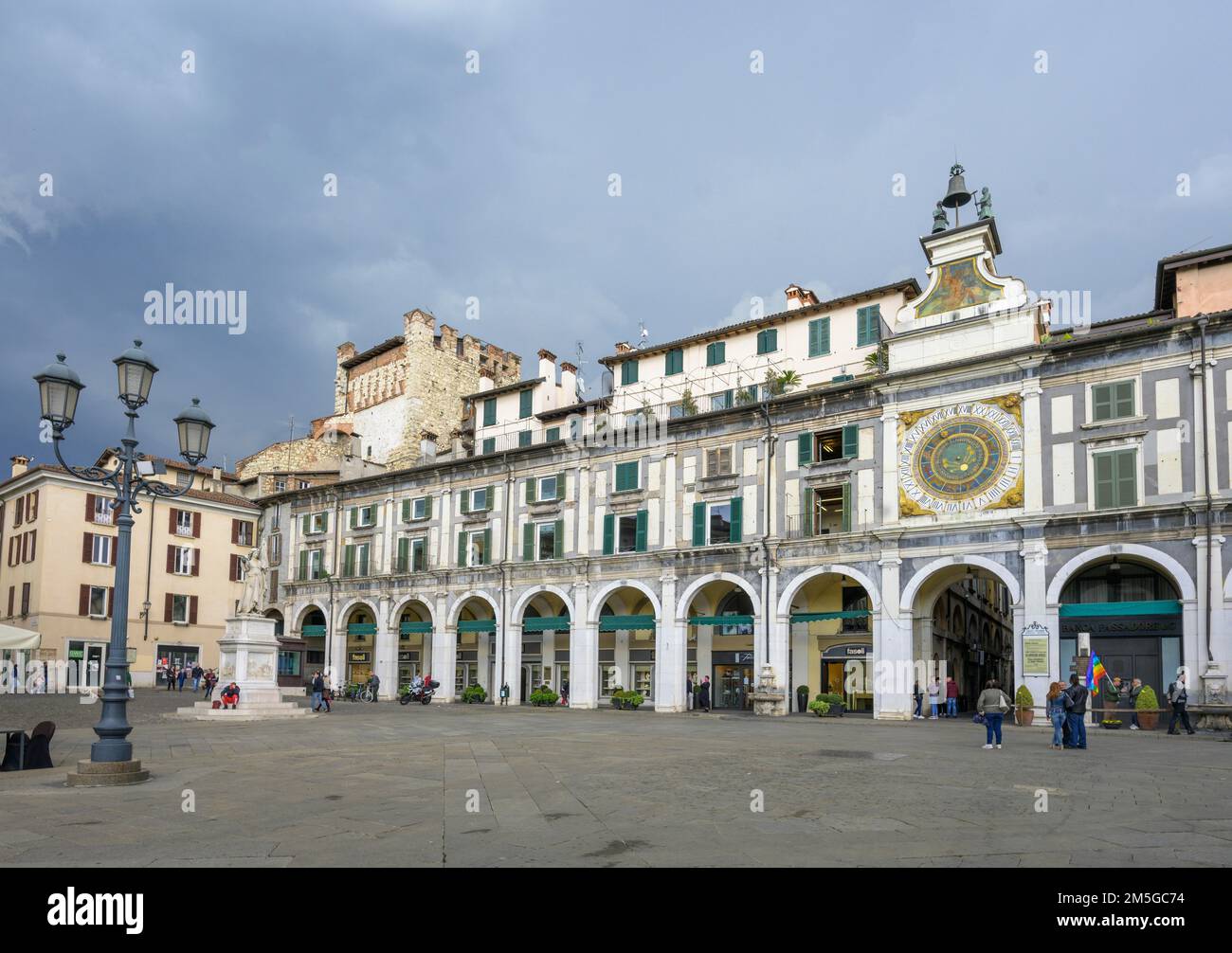 Horloge astronomique à Piazza della Loggia, Brescia, province de Brescia, Italie Banque D'Images