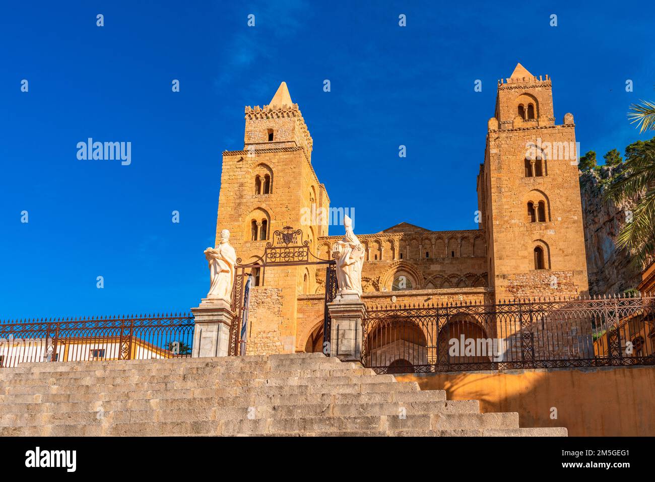 Cathédrale de Cefalù en Sicile Italie Banque D'Images