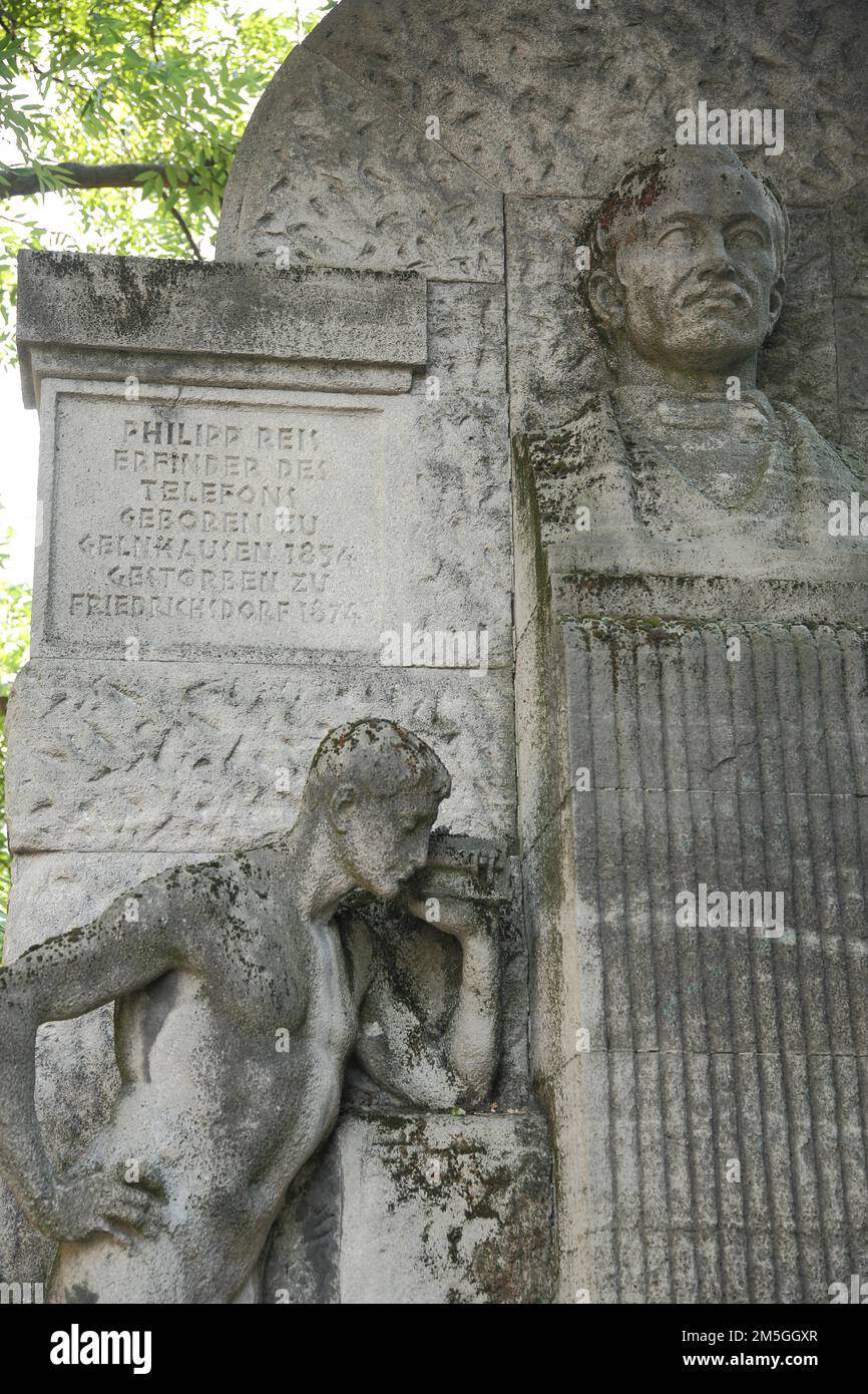 Monument au physicien Johann Philipp Reis 1834-1874, inventeur, de, téléphone, Eschenheimer Anlage, Centre ville, main, Francfort, Hesse, Allemagne Banque D'Images