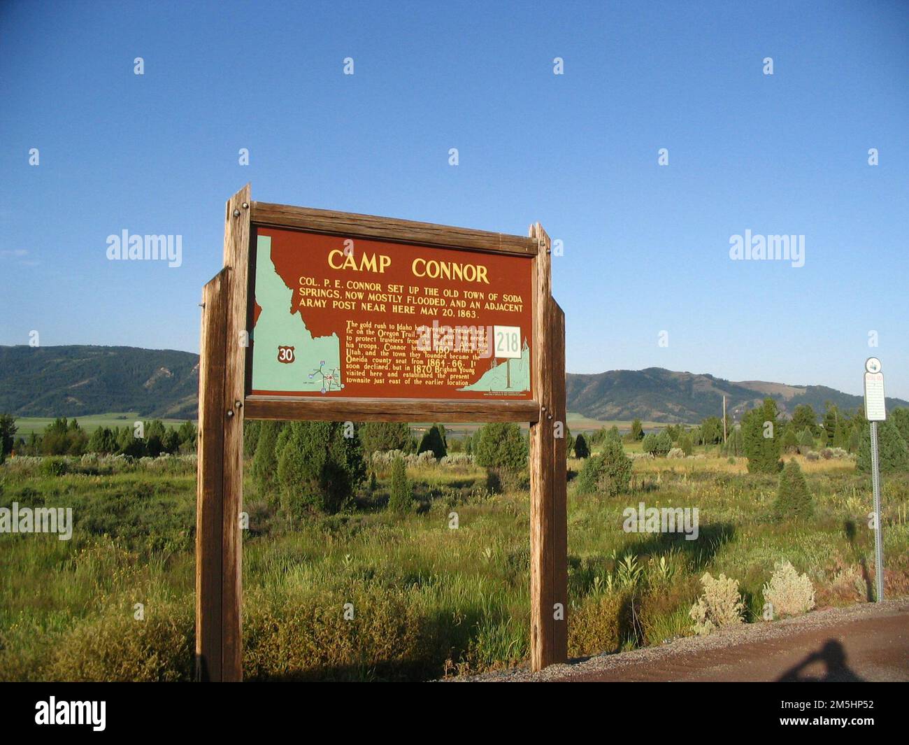 Pioneer Historic Byway - Camp Conner Interpretive Sign. Un panneau décrit la vieille ville de Soda Springs et son histoire. La ville a été établie par le colonel P.E. Conner. Emplacement : soda Springs, Idaho (42,659° N 111,604° O) Banque D'Images