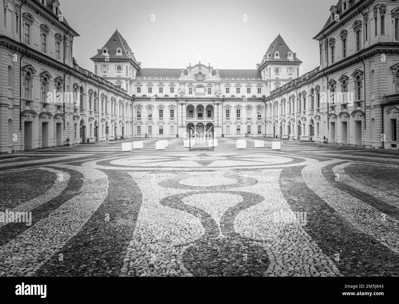 Château de Valentino, Turin-Italie - Piémont, Italie, Europe : le bâtiment central de la faculté d'architecture de l'Université Polytechnique de Turin Banque D'Images