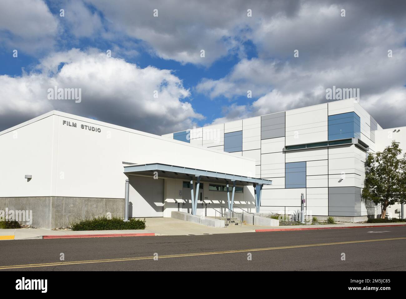CERRITOS, CALIFORNIE - 28 DEC 2022: Studio de cinéma sur le campus de Cerritos College Banque D'Images