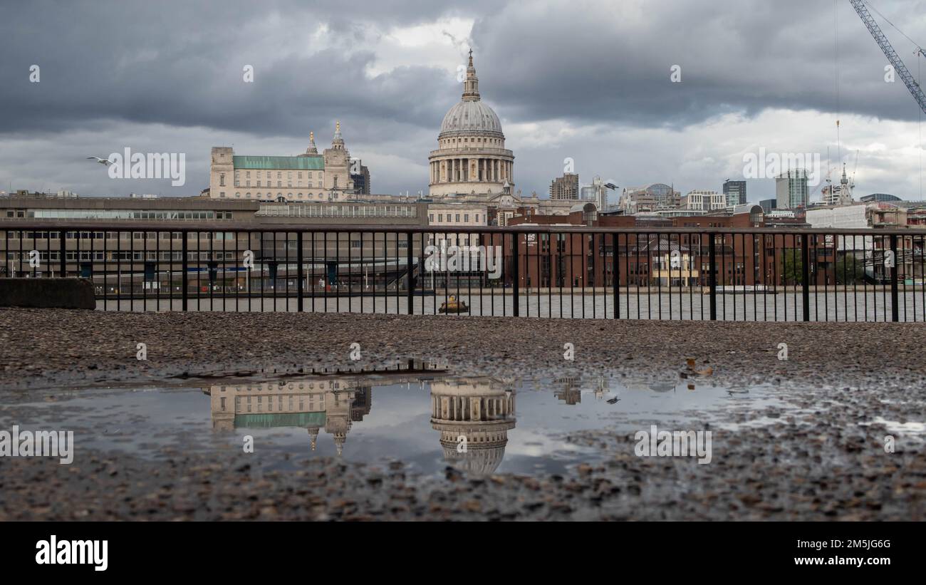 Vue aérienne de la cathédrale Saint-Paul de Londres Banque D'Images