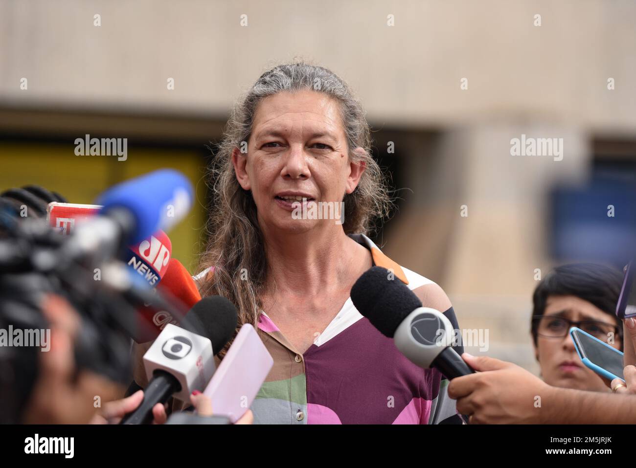 BRASÍLIA, DF - 29.12.2022: ANA MOSER FALA DA MORTE DO PELÉ - ce jeudi (29) la nouvelle ministre des Sports Ana Moser parle de la mort du roi Pelé. (Photo : ton Molina/Fotoarena) Banque D'Images