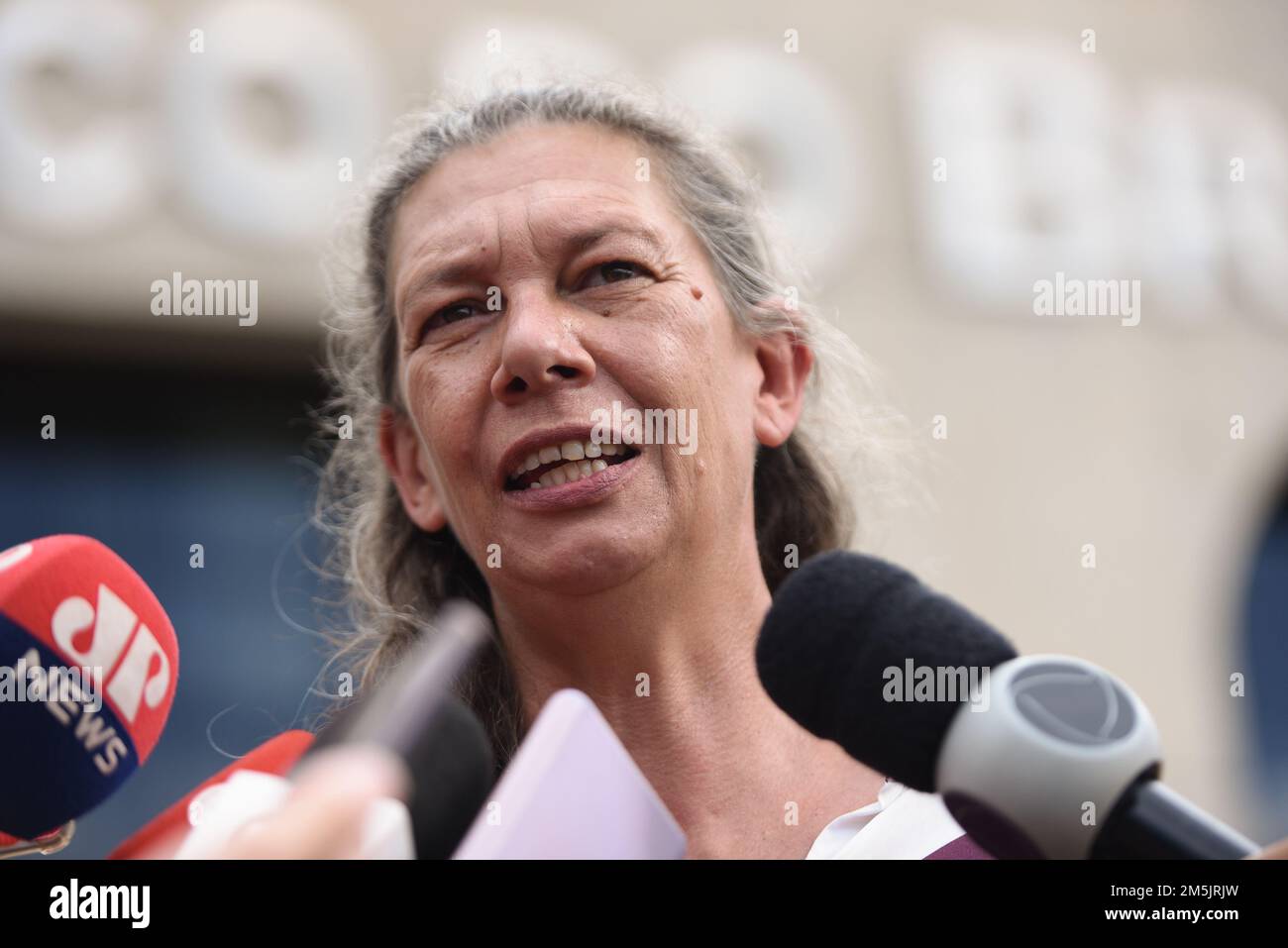 BRASÍLIA, DF - 29.12.2022: ANA MOSER FALA DA MORTE DO PELÉ - ce jeudi (29) la nouvelle ministre des Sports Ana Moser parle de la mort du roi Pelé. (Photo : ton Molina/Fotoarena) Banque D'Images