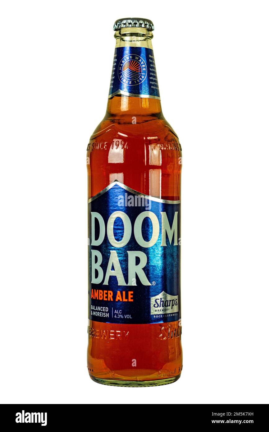 Sharp's Brewery Doom Bar Amber Ale bière en bouteille - courant @ 2022. Banque D'Images