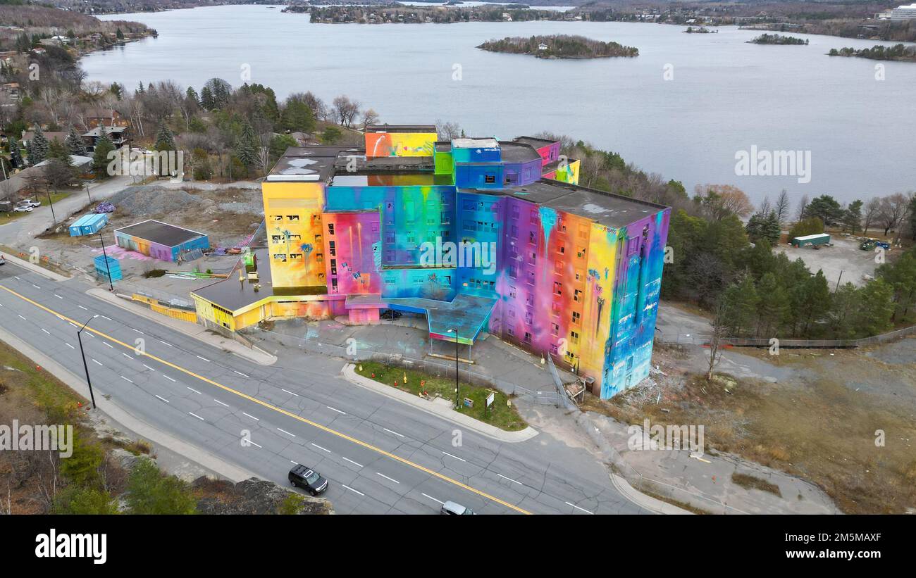 12 2022 novembre, Sudbury Ontario Canada. L'hôpital du Vieux-Saint-Joseph, situé sur la rue Paris à Sudbury, est la plus grande fresque du Canada, telle qu'elle a été peinte en 2019. Luc du Banque D'Images