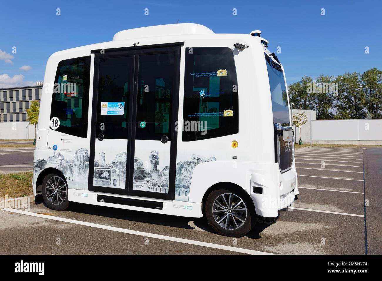 Easymile EZ10, minibus autonome avec voiture électrique du fabricant français Easymile, Kelheim an der Donau, Basse-Bavière. Bavière Banque D'Images