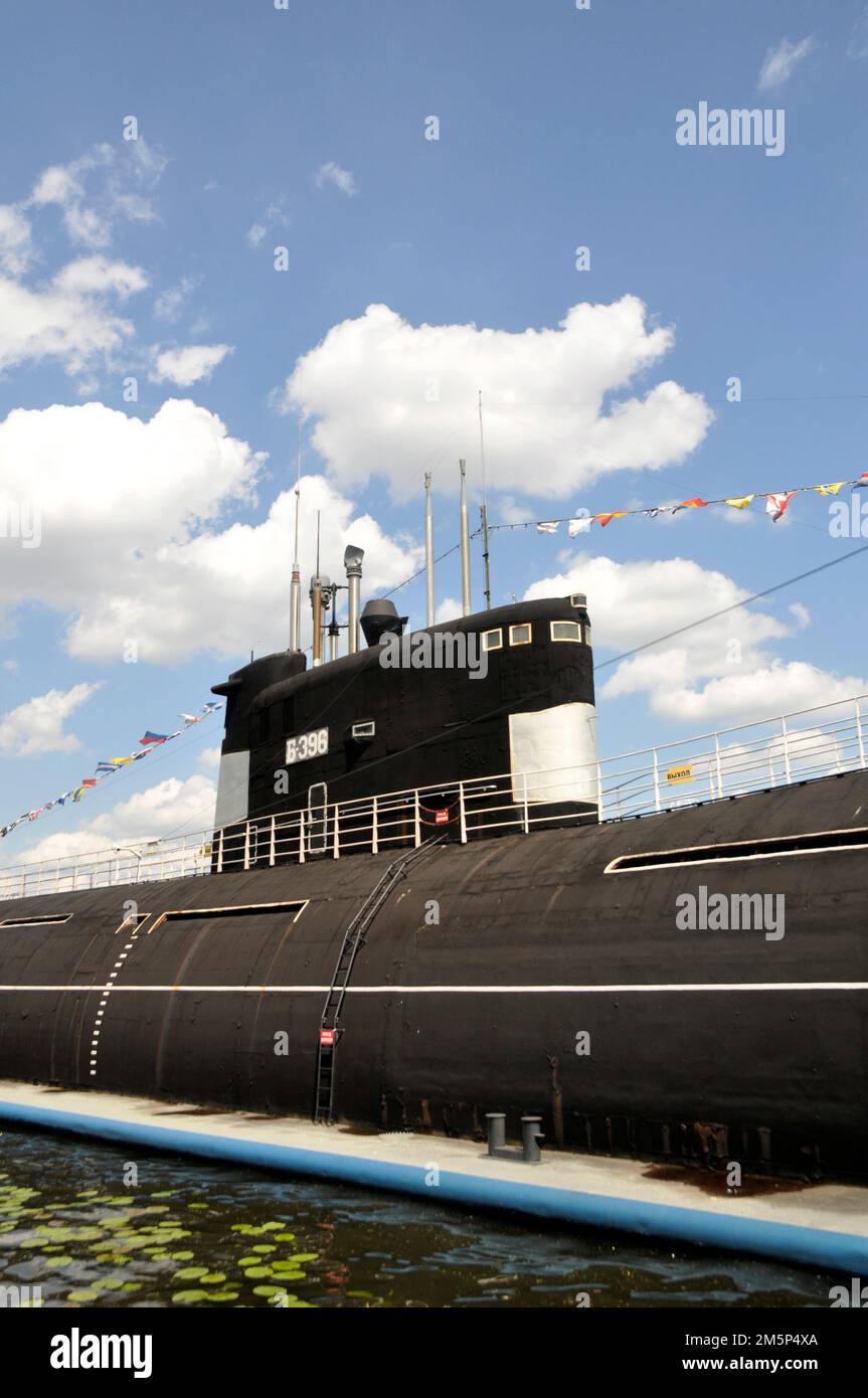 Sous-marin militaire soviétique B-396 sur l'amarrage sur le fleuve de Moscou. Musée de la Marine russe. Banque D'Images