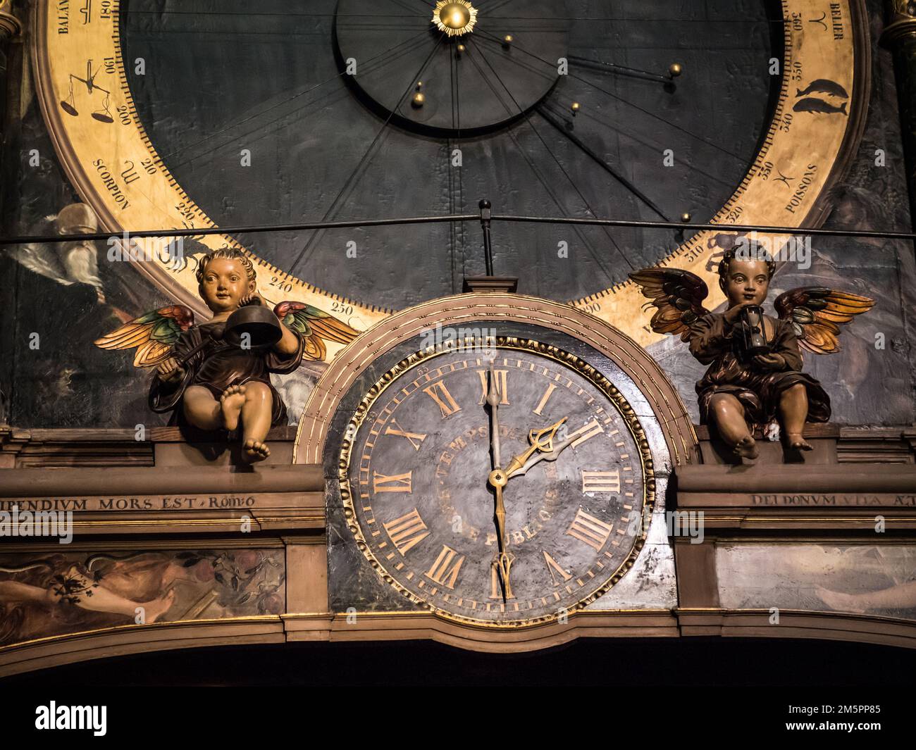 Horloge astronomique de la cathédrale de Strasbourg Banque D'Images