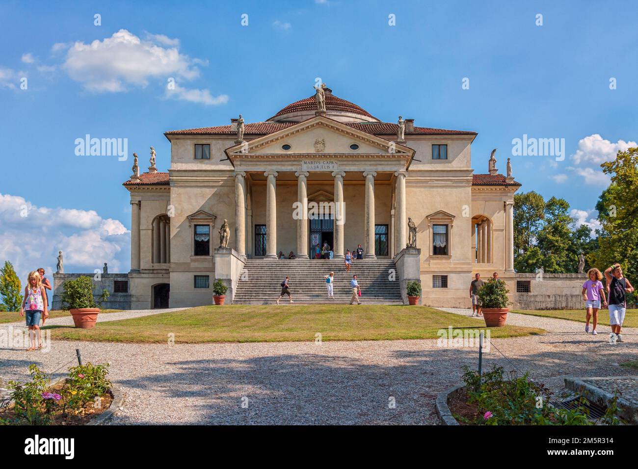 VICENZA, ITALIE - AOÛT 12,2009 : Villa la Rotonda est une villa Renaissance située à proximité de Vicenza, dans le nord de l'Italie, conçue par Andrea Palladio. Banque D'Images