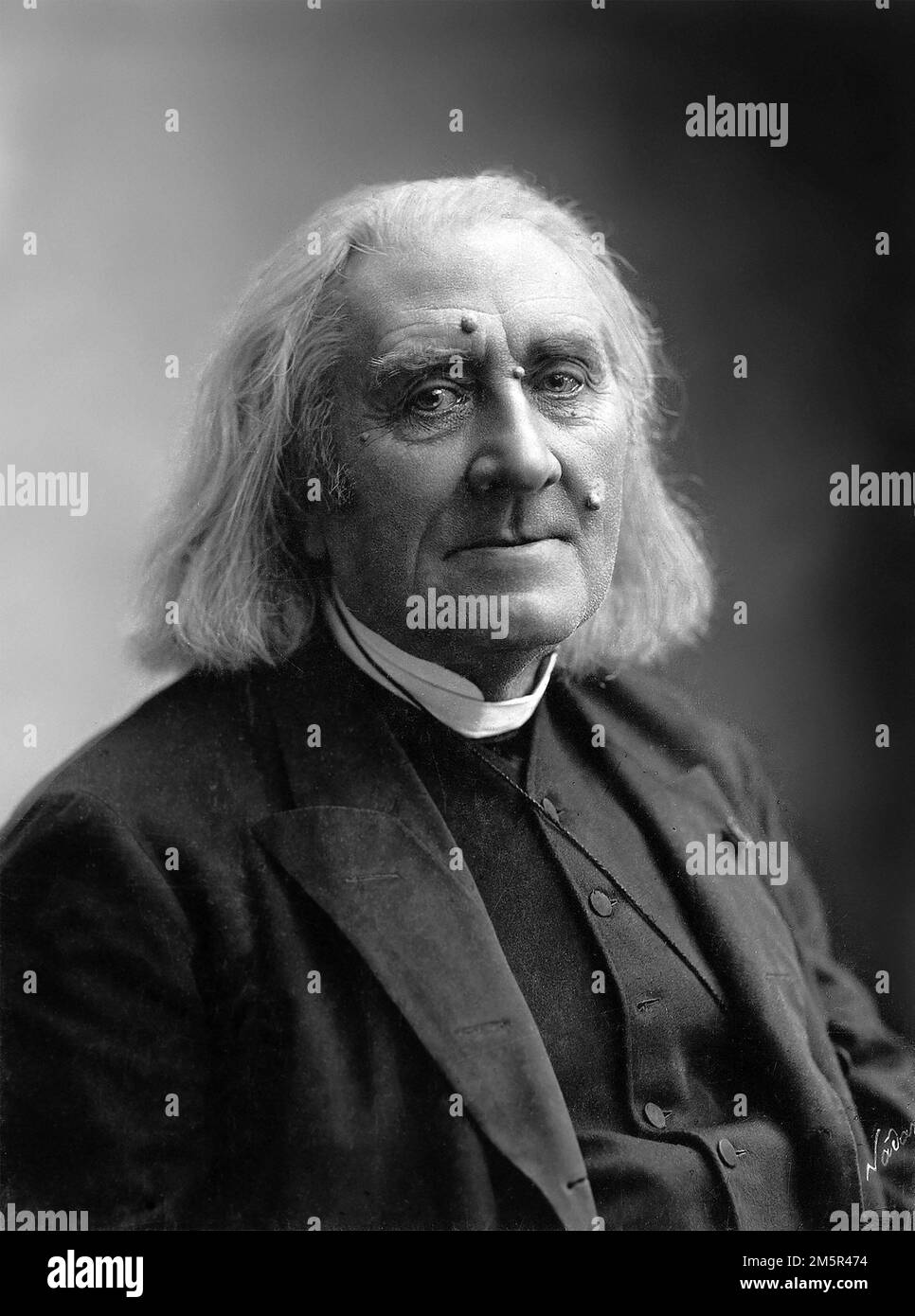 Portrait du pianiste et compositeur hongrois Franz Liszt (1811-1886). Photo de Nadar [Gaspard Félix Tournachon], 1886. Banque D'Images