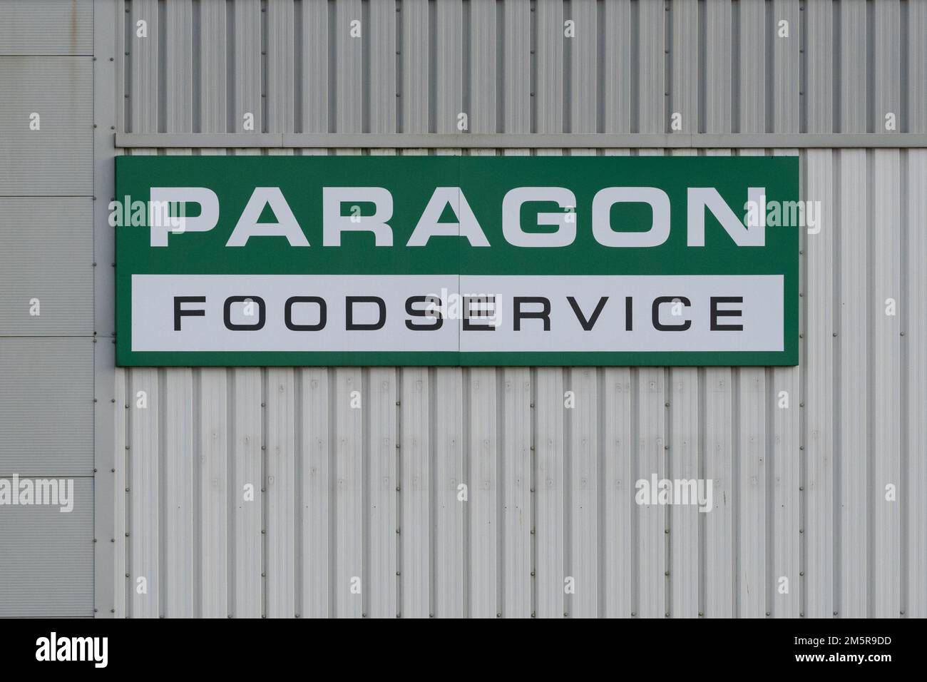 Panneau Paragon Foodservice, Balby Carr Bank, Doncaster, South Yorkshire, Angleterre, ROYAUME-UNI Banque D'Images