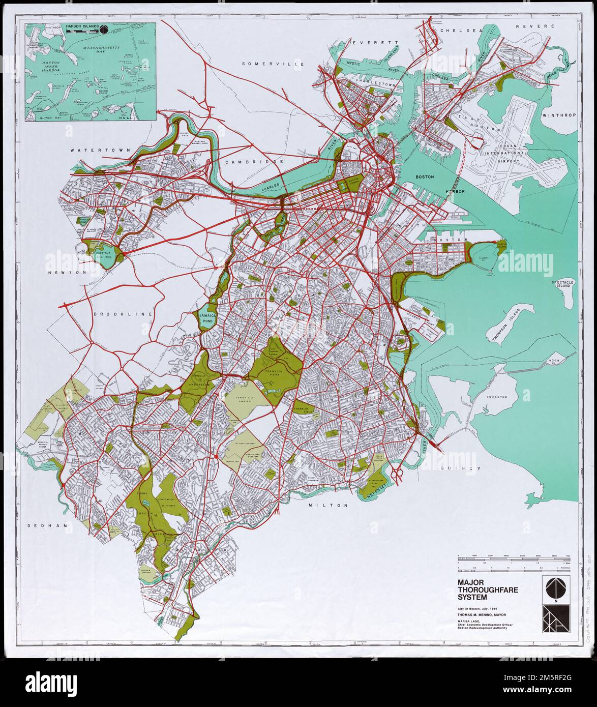 Grand système de voies de circulation, ville de Boston, juillet 1994. Encart : îles Harbour , Massachusetts , Suffolk , comté , Boston Banque D'Images