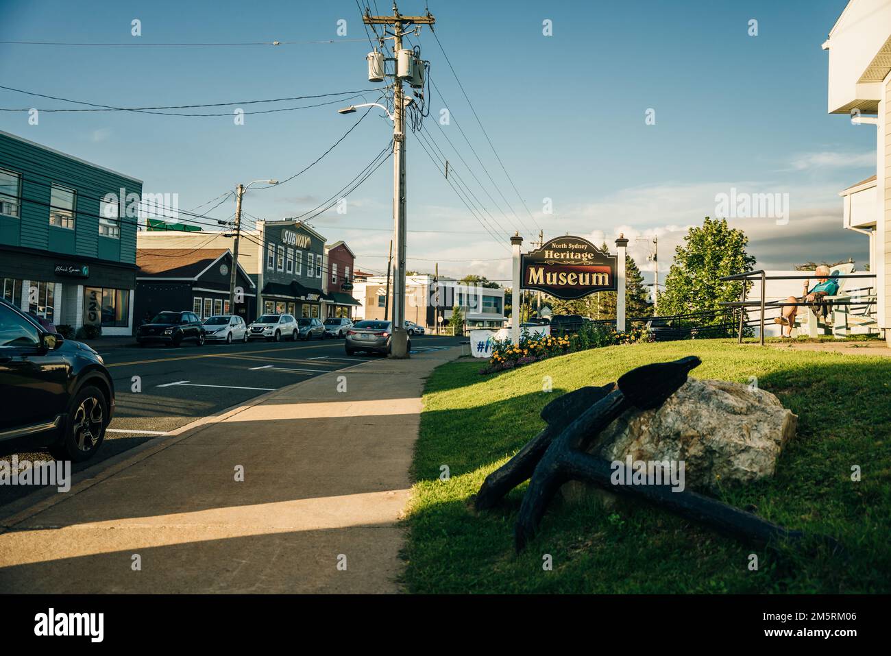 SYDNEY, CANADA - septembre 2022 : bâtiments commerciaux sur la rue Charlotte. Photo de haute qualité Banque D'Images