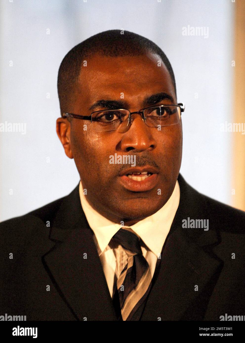 Photo du dossier datée du 30/01/07 de Mgr Derek Webley, coprésident, Groupe de travail du gouvernement de la Croix de Windrush, qui a été nommé officier de l'ordre de l'Empire britannique pour les services à la génération de Windrush, dans la liste des distinctions honorifiques du nouvel an. Date de publication : vendredi 30 décembre 2022. Banque D'Images