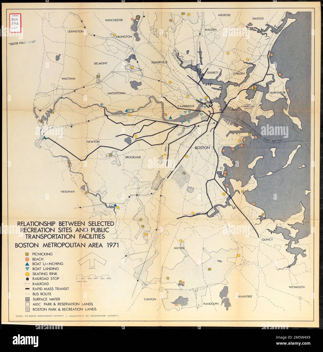 Relation entre certains sites de loisirs et les installations de transport public région métropolitaine de Boston 1971. 'Source : Boston Redéveloppement Authority / Massachusetts Bay Transportation Authority.'. Accompagne une étude des besoins de loisirs de plein air dans l'est du Massachusetts... , Massachusetts , Suffolk , comté , Boston Banque D'Images