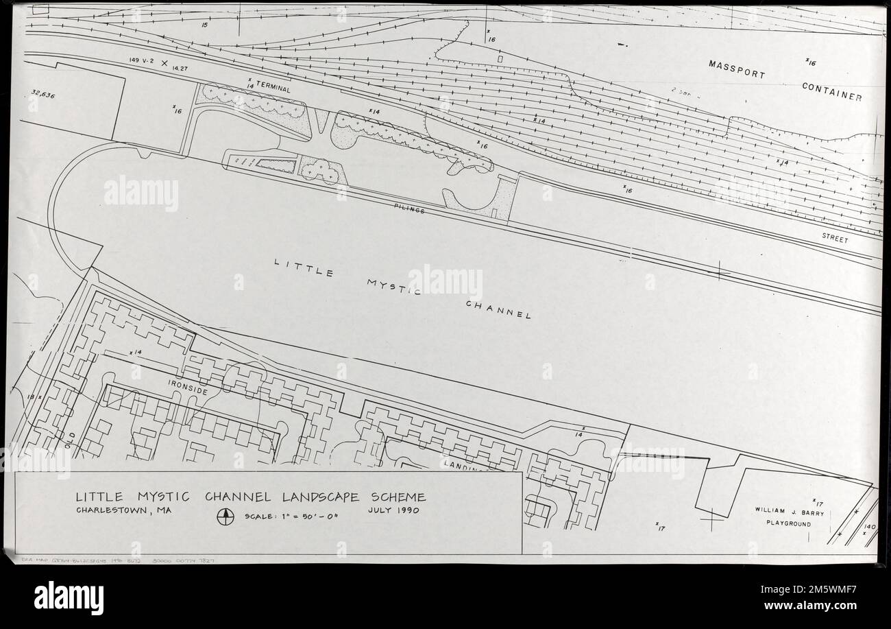 Little Mystic Channel paysage arrangement, Charlestown, ma. 'Juillet 1990.'... , Massachusetts , Suffolk ,Comté , Boston , Charlestown Banque D'Images