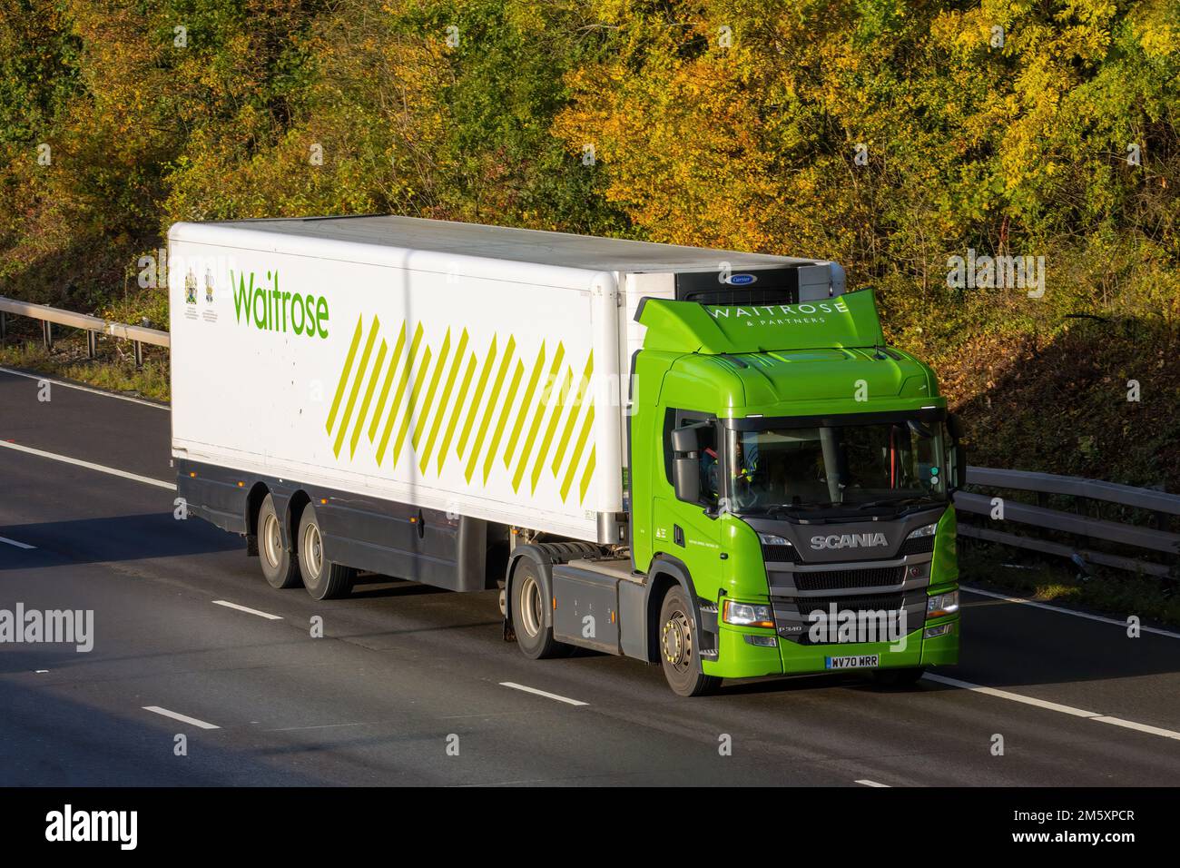 Partenariat John Lewis (Waitrose) Scania P340 WV70 WRR Banque D'Images