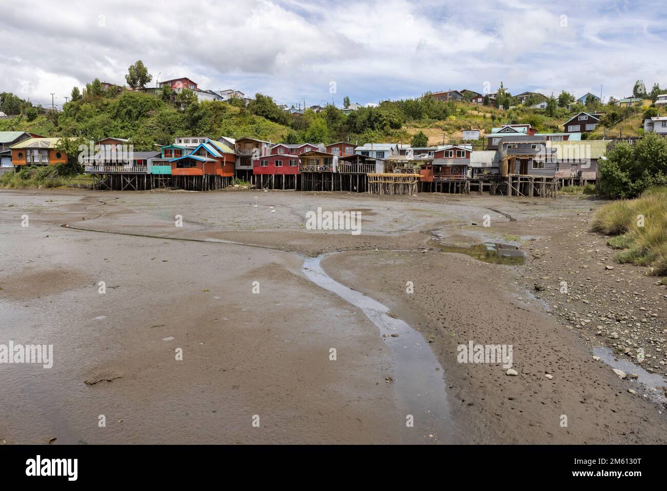 Palafitos de Pedro Montt - maisons colorées en pilotis sur Chiloé (Isla Grande de Chiloé) au Chili Banque D'Images