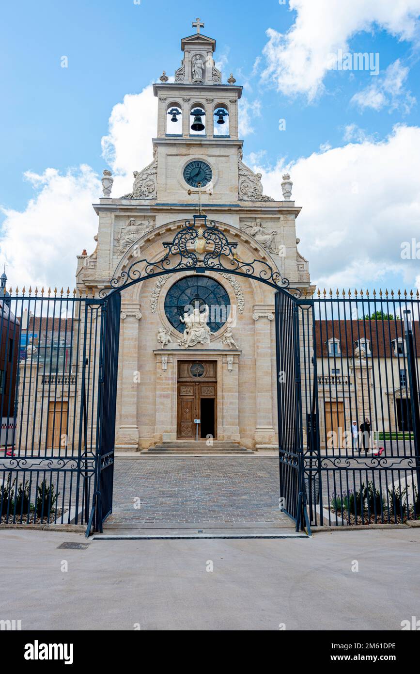 Façade de l'église à Dijon, France Banque D'Images