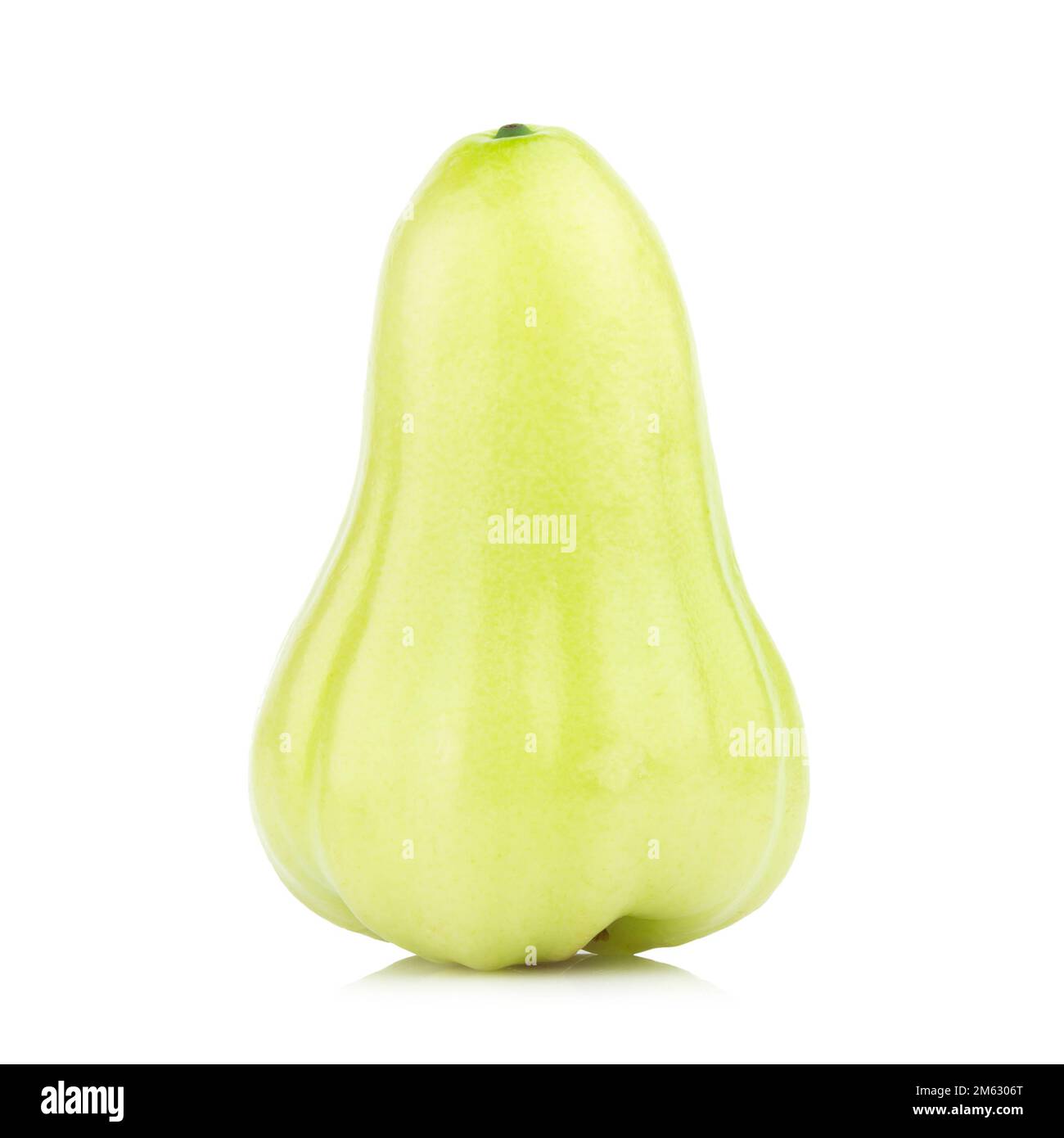 Pomme de rose isolée sur fond blanc, fruit. Banque D'Images