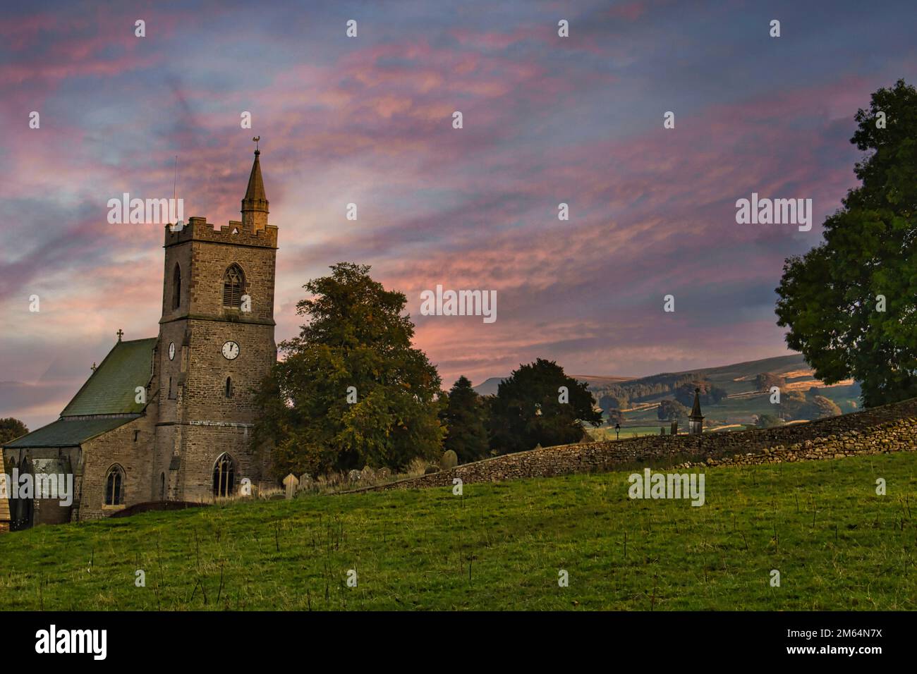 St. L'église de Margaret Hawes. Yorkshire Dales. Banque D'Images