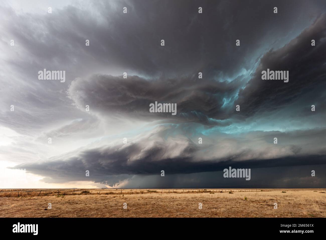 Ciel orageux devant un orage de supercellules près de fort Sumner, Nouveau-Mexique Banque D'Images