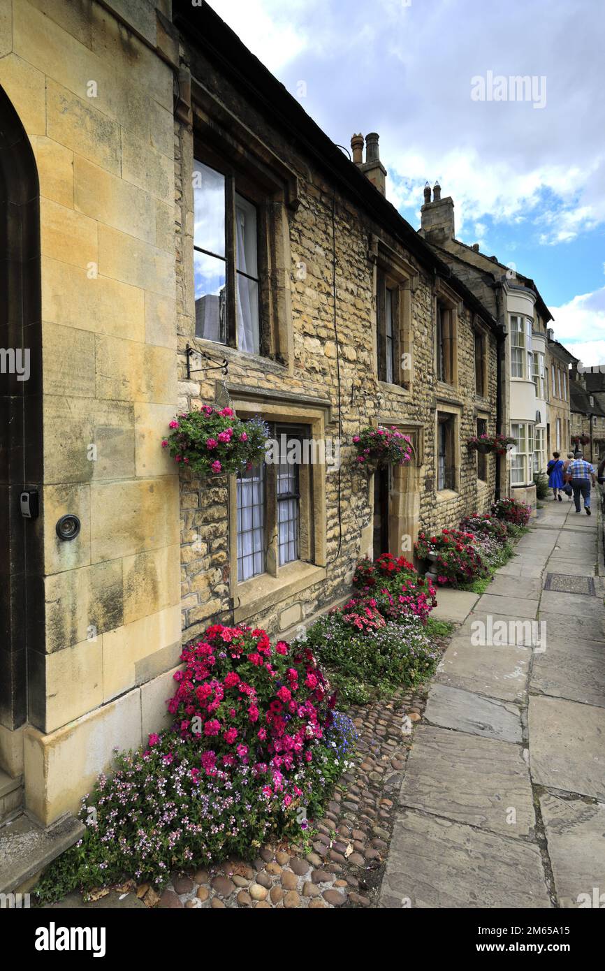 Architecture géorgienne le long de Barn Hill, ville marchande de Stamford, Lincolnshire, Angleterre, Royaume-Uni Banque D'Images