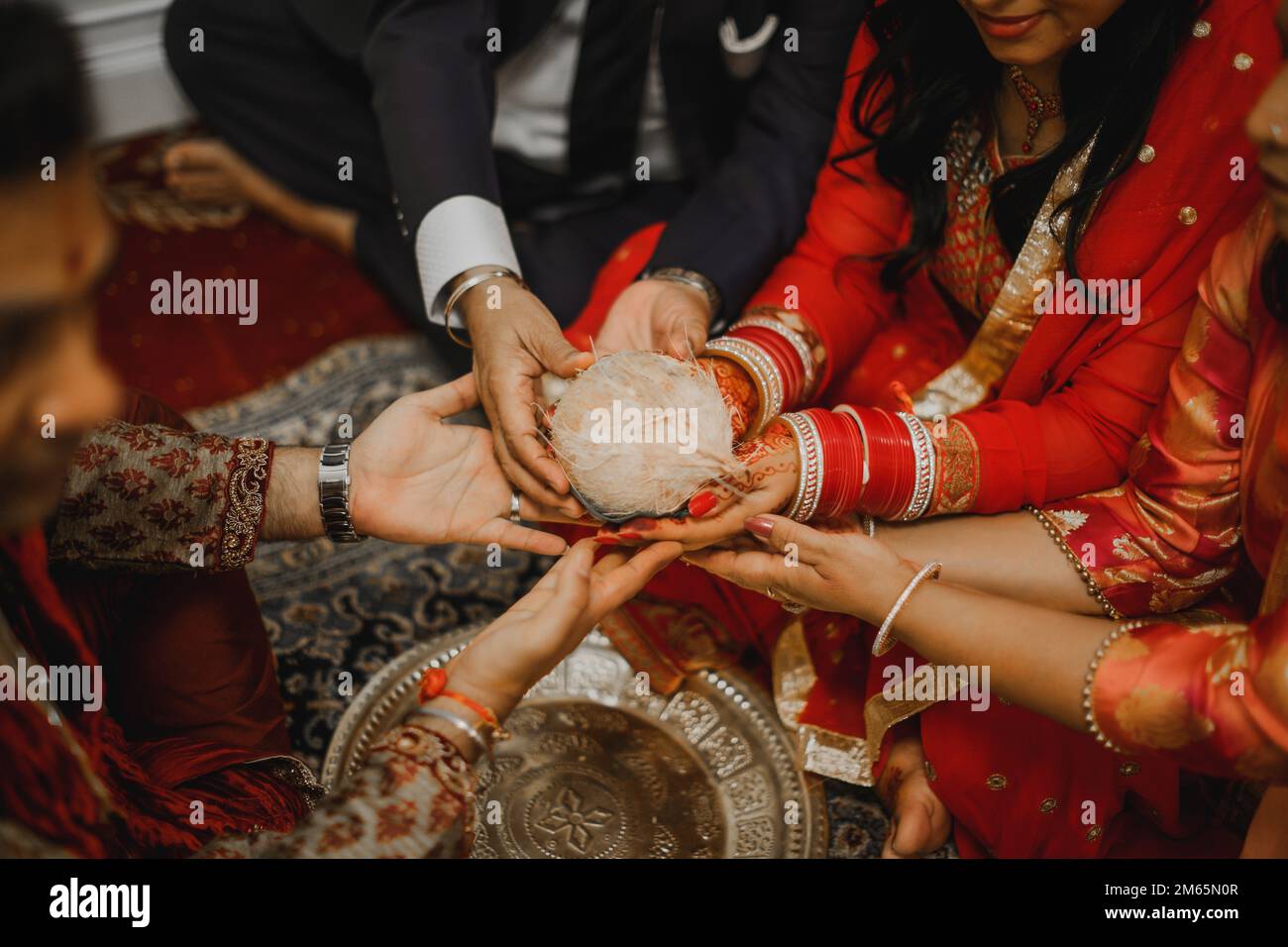 cérémonie de mariage indienne cérémonie hindoue de l'islam personnalisée pour la mariée et le marié Banque D'Images