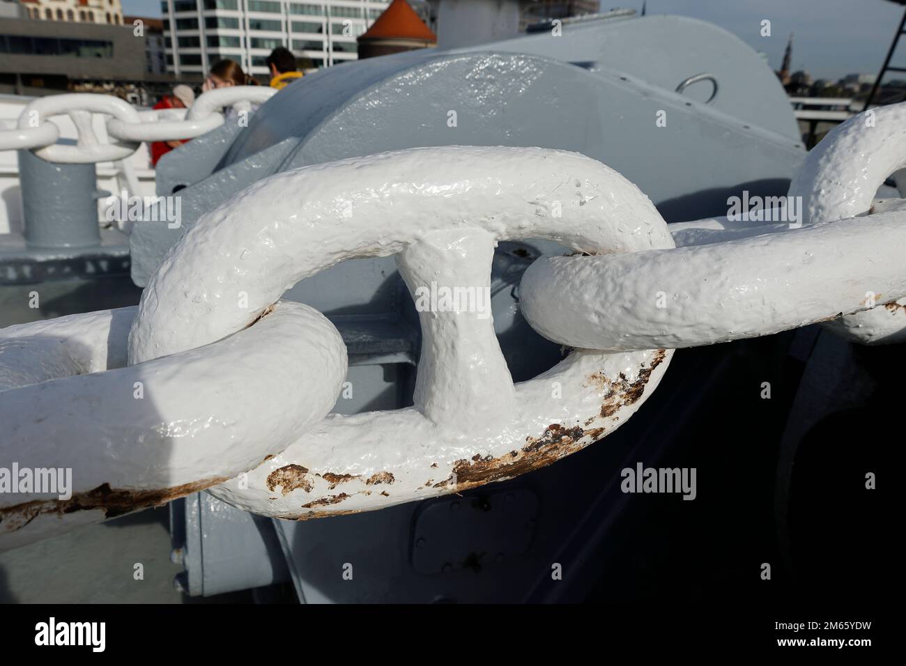 Grand maillon d'une chaîne d'ancrage lourde Banque D'Images