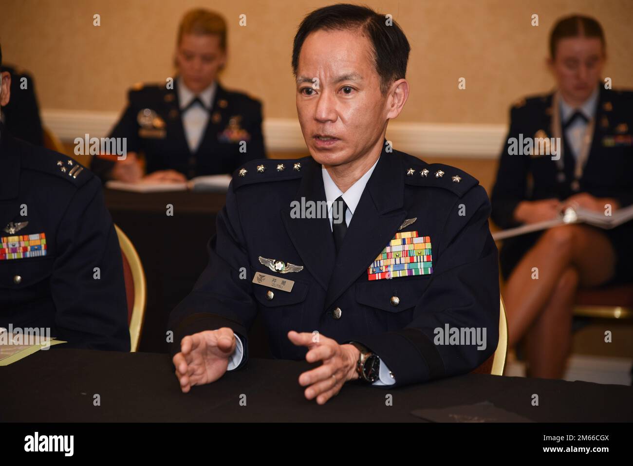 BASE DE LA FORCE SPATIALE PETERSON, COLORADO — Général Shunji Izutsu