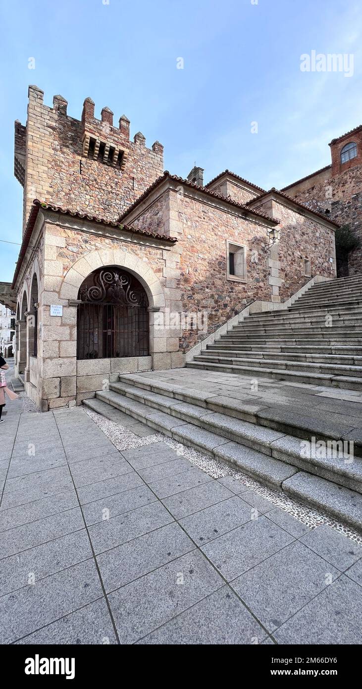 Tour Bujaco sur la place principale de Cáceres Banque D'Images