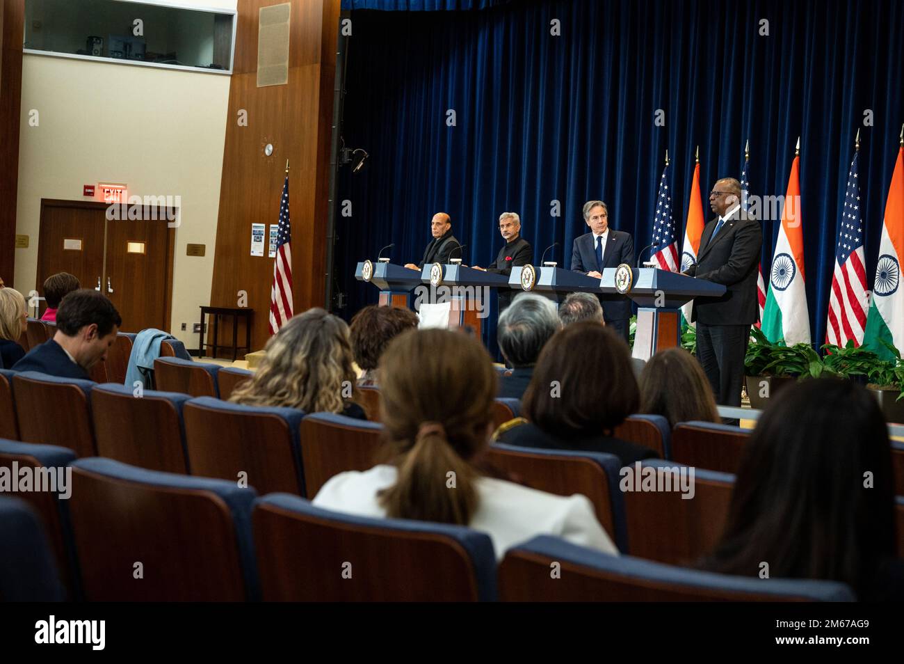 Le secrétaire d'État Antony J. Blinken et le secrétaire à la Défense Lloyd J. Austin III participent au quatrième dialogue ministériel entre les États-Unis et l'Inde 2+2 avec le ministre des Affaires extérieures, M. S. Jaishankar, et le ministre indien de la Défense, M. Rajnath Singh, à Washington, D.C., pour le 11 avril 2022. Banque D'Images