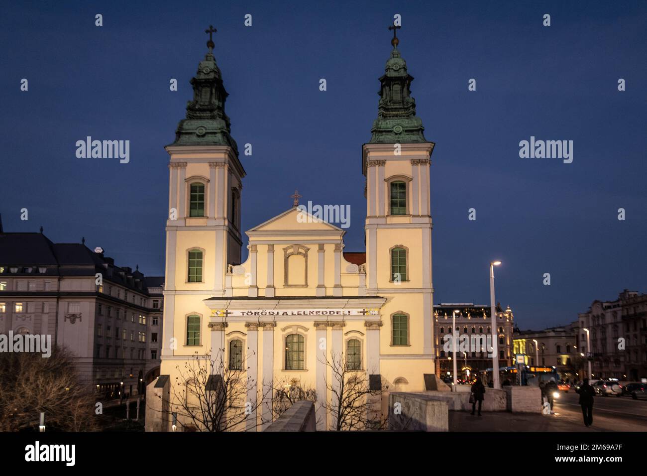 Budapest : l'église paroissiale principale de l'Assomption. Hongrie Banque D'Images