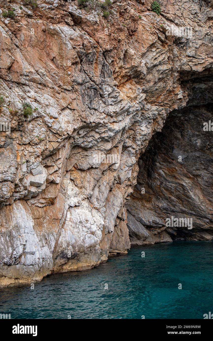 Côte sur l'île de Skopelos, Grèce Banque D'Images